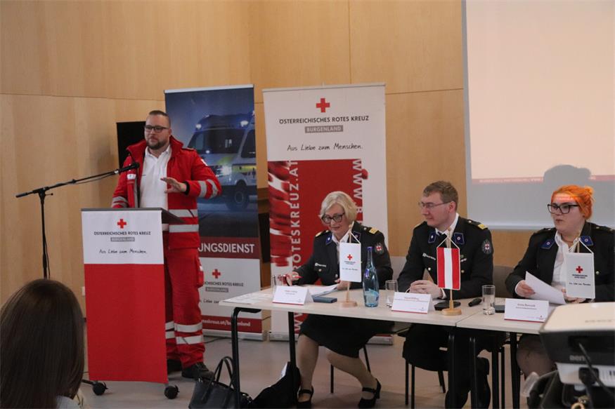 Die Bezirksstelle des Roten Kreuzes lud zur Bezirksversammlung