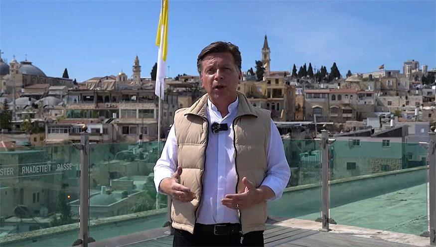 Markus Bugnyar aus Pama am Dach "seiner" Österreichischen Hospiz in der Altstadt von Jerusalem.