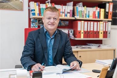 Markus Schrödl und sein Team von der Arbeiterkammer Bezirksstelle Oberpullendorf haben im Jahr 2024 rund 3.300 Beratungen durchgeführt.