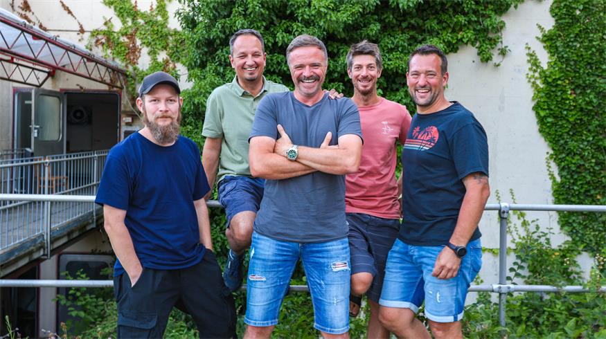 Martin "Cesi" Reithofer, Max Karlich, Christoph "Howi" Gruber, Patrik Ehrenreich, Tom Torda