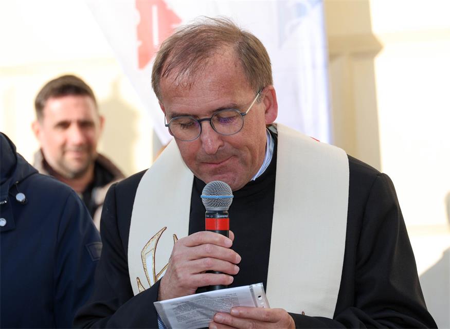 Feierliche Weintaufe in Eisenstadt