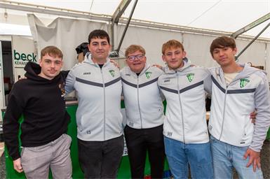 Matheo Trinkl, Lukas Sziderits, Paul Hafner, Matthias Neubauer und David Radakovits. 