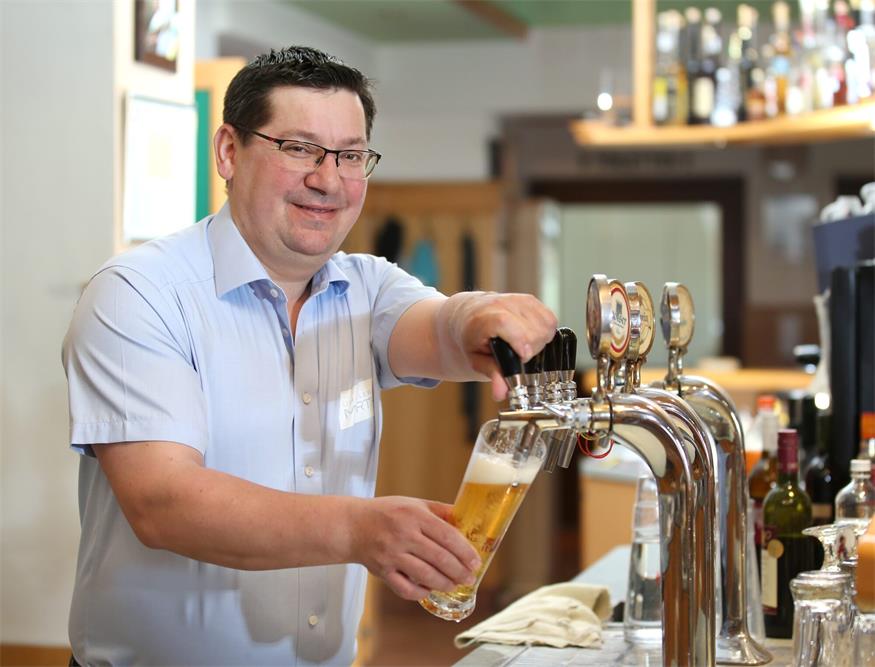 Matthias Mirth, Obmann der Fachgruppe Gastronomie der WK Burgenland, hat auch an den Feiertagen alle Hände voll zu tun.