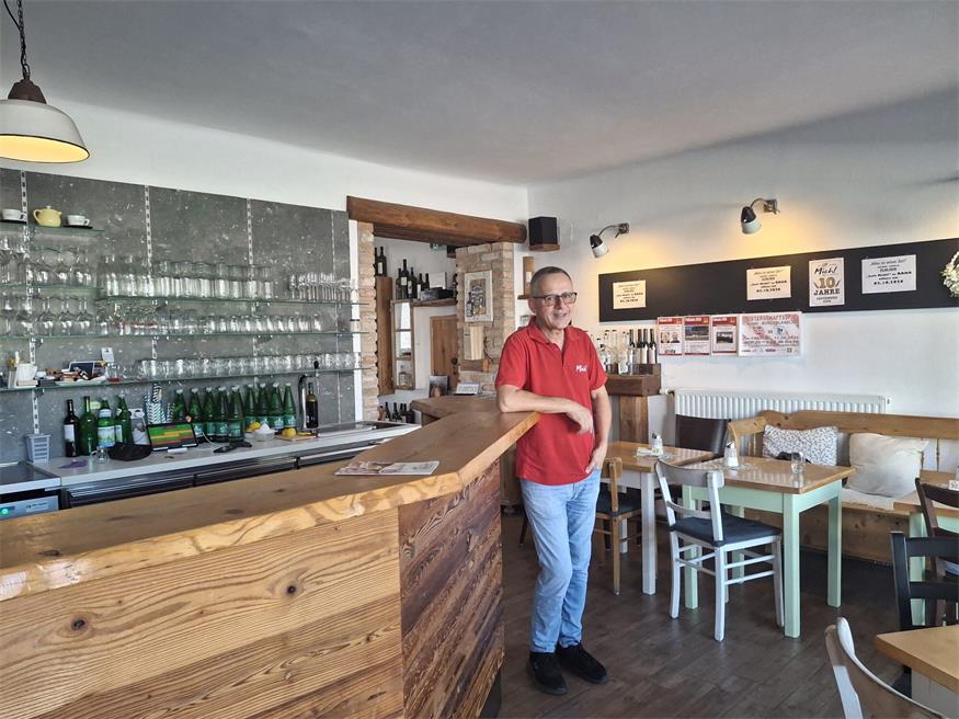 Michael „Mike“ Roznyak übergibt sein Lokal, da er in Pension gehen wird.