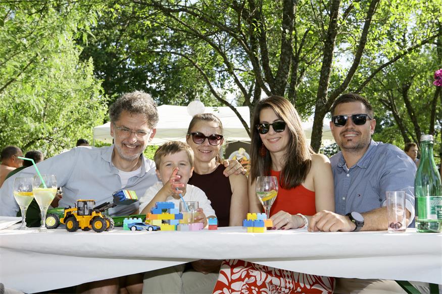 Michael Plank, Elias Goger, Tanja Steinprinz, Kristina Goger und Bernd Goger. 
