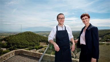 Michael Strobl und seine Frau Anita führten seit der Eröffnung das Grenadier auf Burg Forchtenstein.