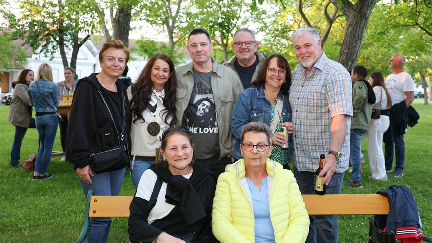 Partystimmung am Dorfanger Lorettos