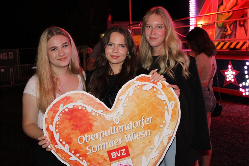 Sommer Wiesn: DJ „KXXMA“ und Co. ließen Party-Herzen höher schlagen