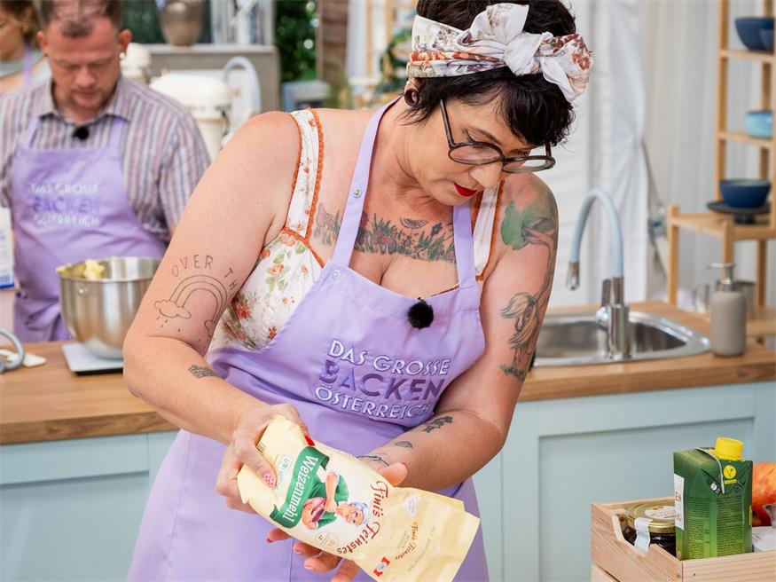 Mit Kreativität, Fondant und Burgenland-Power: Heike Reinfeld nimmt an der Back-Show "Das große Backen Österreich" teil.