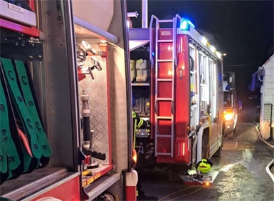 Mit beherztem und 30 Floriani starkem Einsatz konnten die Feuerwehren Eisenstadt und Kleinhöflein den Brand löschen, für die Mutter und Schwester von Regina Blümel kam dennoch jede Hilfe zu spät.
