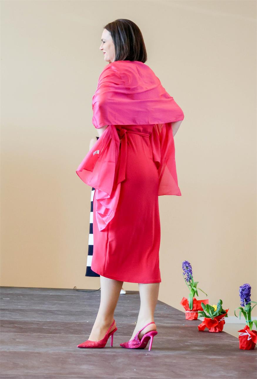 Fesche Models am Catwalk in Klingenbach