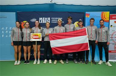 Nach seiner Rückkehr aus New York tritt Thilo Behrmann (4.v.r.) in dieser Woche bei den Europameisterschaften der U18 in Oberpullendorf für das Team Österreich an.