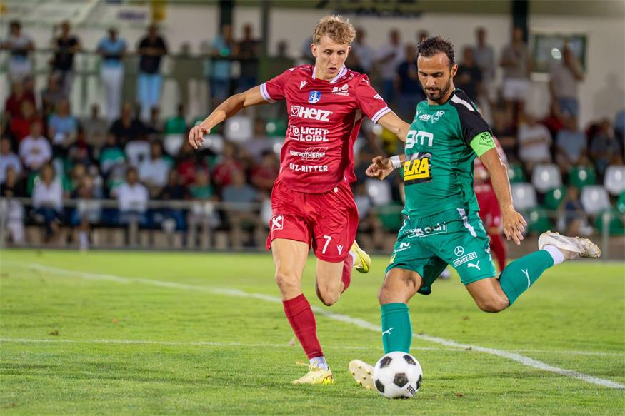 Neben Neusiedl (r., Lukas Umprecht) ist Pinkafeld mit Luca Wohlmuth das Team der Stunde. 