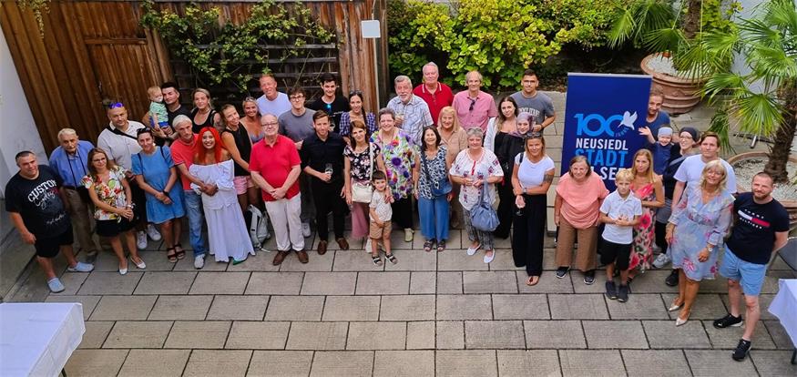 Neue Bürgerinnen und Bürger wurden in der Stadtgemeinde Neusiedl am See feierlich willkommen geheißen.