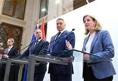Neuerliches Treffen geplant: Babler, Nehammer und Meinl-Reisinger