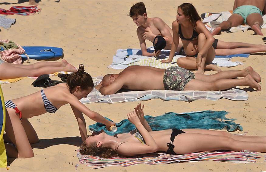 Nicht nur am Strand ist UV-Schutz wichtig