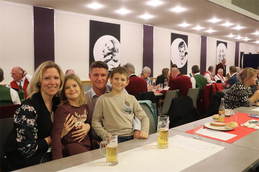 Randvoller Martinihof: Festakt zum Nationalfeiertag in Neudörfl