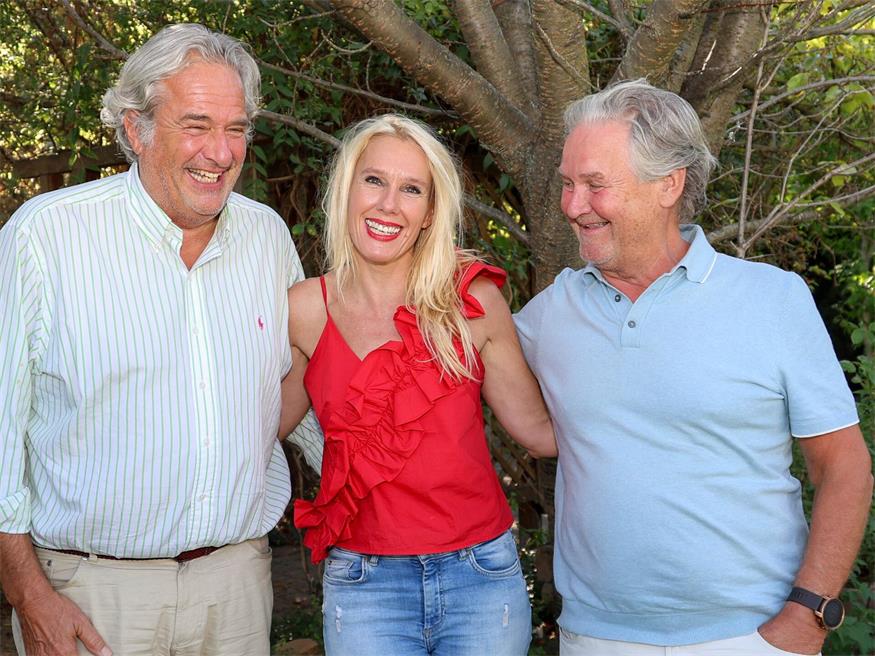 Nina Mayer ließ sich von Gerhard Mayer und Martin Nehrer von der abenteuerlichen Reise nach Indien vor 50 Jahren erzählen.