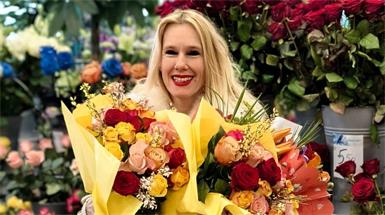 Nina Mayer wünscht einen wunderschönen Valentinstag!