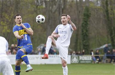 Noel Kustor trägt nach eineinhalb Jahren wieder den Dress von Leithaprodersdorf.