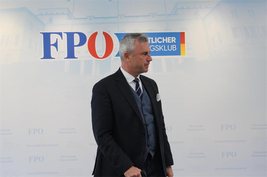 Norbert Hofer hat kein Vertrauen in Landeshauptmann Hans Peter Doskozil.