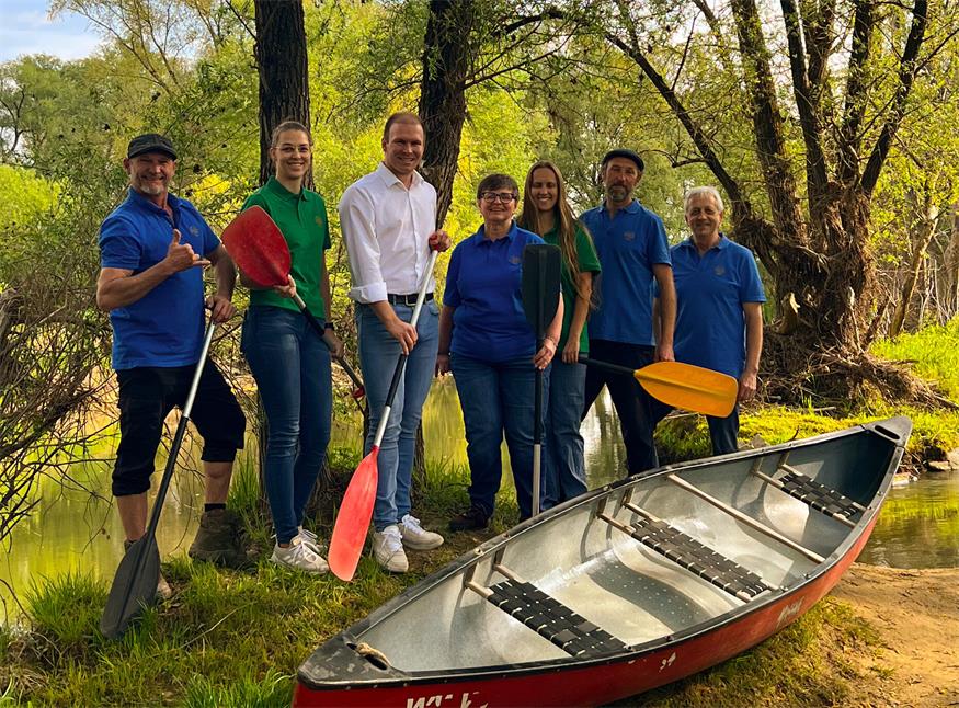 Obmann Fabio Halb (3. v.l.) mit dem Team des Naturpark Raab, Wolfgang Hinteregger, Nadine Wagner, Monika Hierzer, Cornelia Mähr, Mario Baier und Geschäftsführer Karl Kahr.