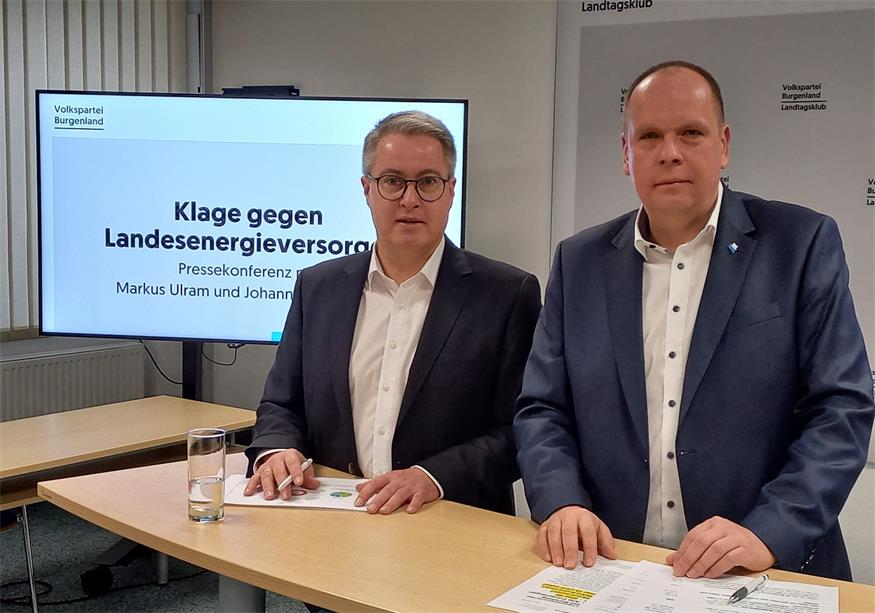 ÖVP-Klubobmann Markus Ulram und Abgeordneter und ÖAAB-Spitzenkandidat Johannes Mezgolits (v.l.) erinnerten in ihrer Pressekonferenz an das Tiwag-Urteil in Tirol.