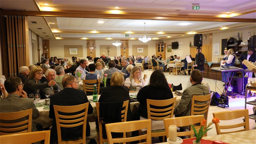 Bauernkränzchen im Gasthaus „Monika“