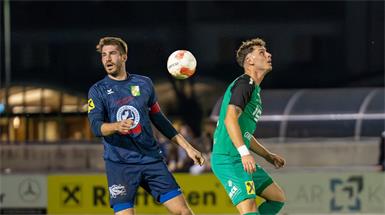 Orientierung wiedergefunden. Das haben Markus Gruidl (r. gegen Purbachs Kapitän Christoph Berger) und die NSC Juniors. Nach dem 2:2 gegen Jois folgte zuletzt ein 1:0-Erfolg gegen Purbach.