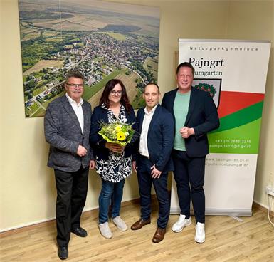 Ortschef Kurt Fischer mit der ehemaligen Vize-Bürgermeisterin Doris Rojatz, seinem neuen Stellvertreter Stefan Semeliker und SPÖ-Bezirksparteiobmann Thomas Hoffmann.