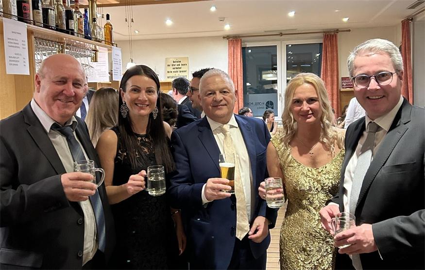 Illmitzer Ballnacht mit Walzer und Weinklang