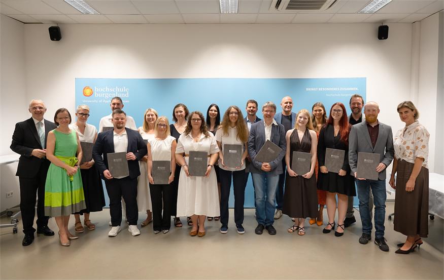 Gymnasiastin aus Neusiedl erhält zwei Wissenschaftspreise