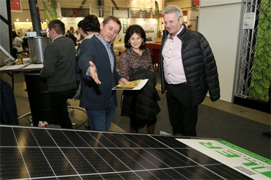 Persönliche Gespräche stehen bei der Baumesse natürlich besonders im Fokus.