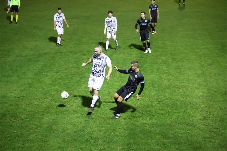 Peter Bösze schoss Sigleß mit seinen 18 Treffern zum Herbsttitel.