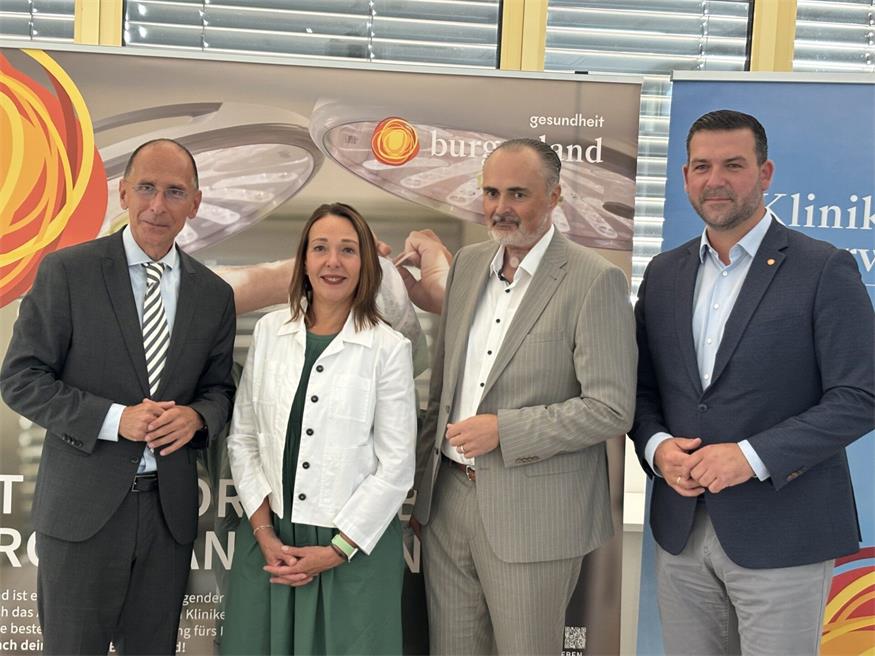Peter Filzmaier, Christina Matzka, LH Hans Peter Doskozil und Florian Schlechtleitner präsentierten die Studie.