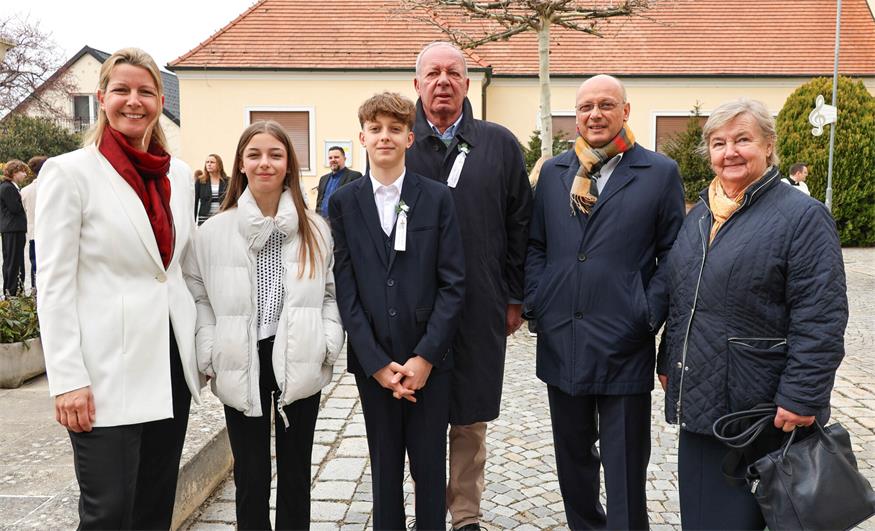 Firmung mit Bischof Ägidius Zsifkovics am Eisenstädter Oberberg