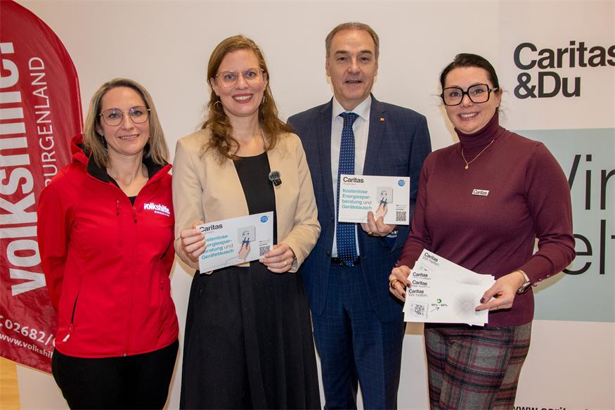 Präsentation der Energiespar-Beratung (v.l.): Volkshilfe-Projektleiterin Cornelia Halper, Landeshauptmann-Stellvertreterin Anja Haider-Wallner, Landesrat Leonhard Schneemann und Caritas-Burgenland-Direktorin Melanie Balaskovics.
