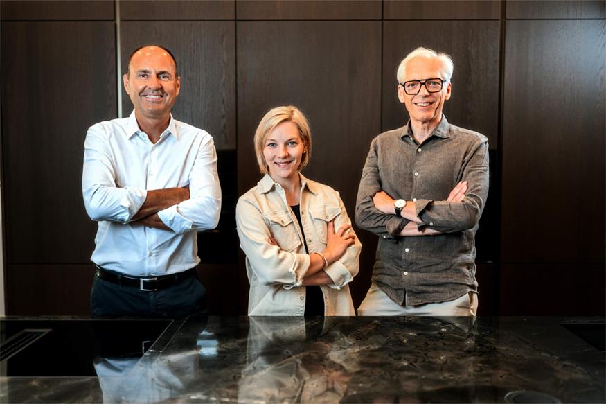 Prokurist Ing. Herbert Schöll, Geschäftsführerin Ing. Bettina Dorfer-Pauschenwein, MSc, Geschäftsführer KommR Ing. Peter Pauschenwein, MSc. Am 4. Juli (ab 10:30) wird zur Jubiläumsfeier geladen. 