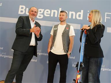 Promis und Burgenland-Ski. Zur Präsentation der Aktion begrüßte Landeshauptmann Hans Peter Doskozil vor zwei Jahren die Ex-Skirennläufer Reinfried Herbst und Nicole Hosp in Eisenstadt.