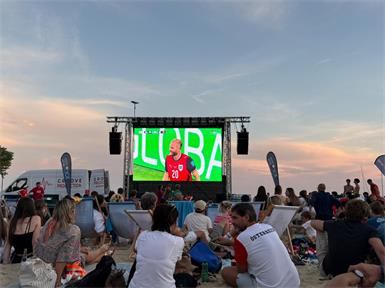 Public Viewing am Neusiedler Strand am 2. Juli.