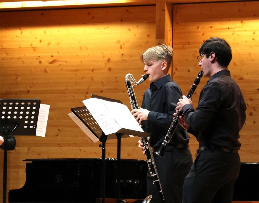 4 Jenő-Takács-Stipendien an herausragende junge Musiker:innen vergeben