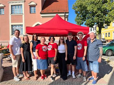 Rainer Schmitl, Rita Stenger, Astrid Eisenkopf, Natascha Gertlbauer, Eva- Christina Wolf, Vanessa Wiener, Luca Prior-Erdt, Philipp Holy, Fritz Radlspäck (v.l.n.r.)