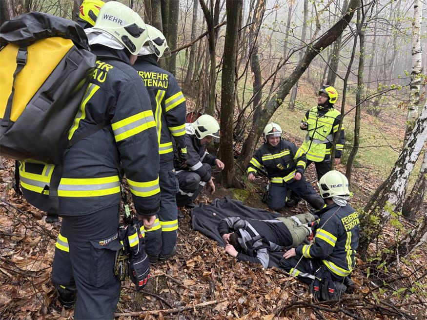 Realitätsnah war das Szenario, mit dem sich die Forchtenauer Feuerwehrleute befassten.