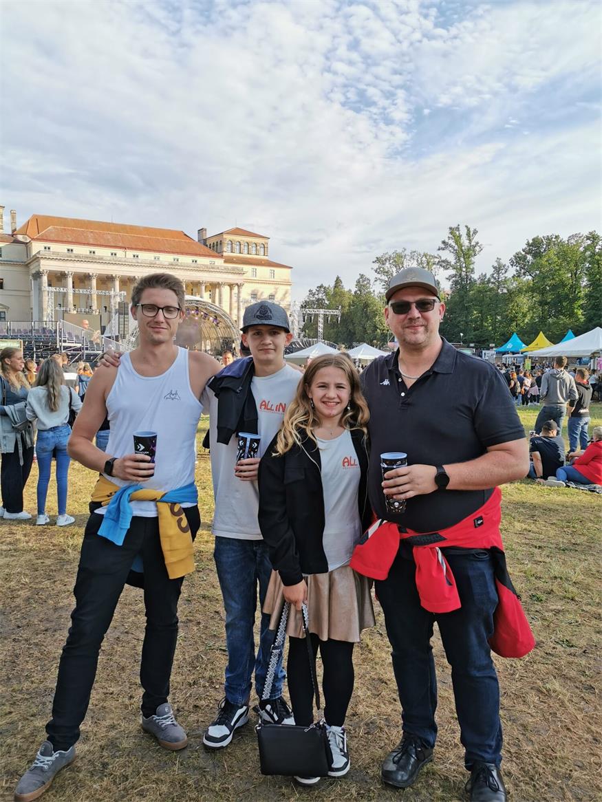 FäaschtBänkler spielten „Lieblingslieder“ im Schlosspark Eisenstadt