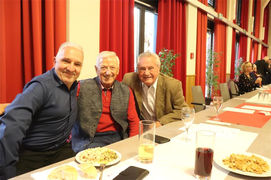 Randvoller Martinihof: Festakt zum Nationalfeiertag in Neudörfl