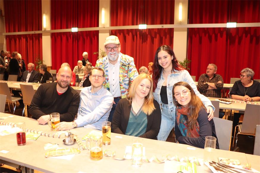 Grandioses Comeback der Neudörfler Faschingsgilde „Moila Fanga“