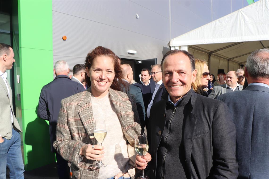 Sabine Partlic-Lunardi und Bernd Baronigg, Geschäftsführer von regiofruit, einem...