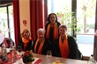 Sängerinnen vom Chor Cantate nova mit Obfrau Ernestine Loibl-Spadt, (2. v. r.) C...