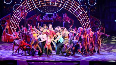 "Saturday Night Fever" auf der Seebühne Mörbisch war in Zahlen bemessen ein voller Erfolg.