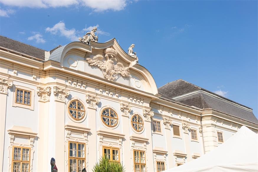Schloss Halbturn
